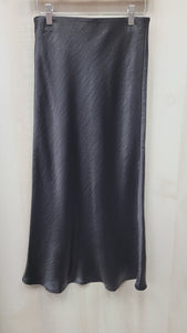 DOUBLE ZERO satin mid length skirt