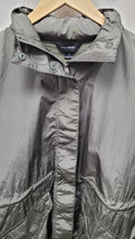 Load image into Gallery viewer, Rea Mode Parachute full zipper with hood jacket
