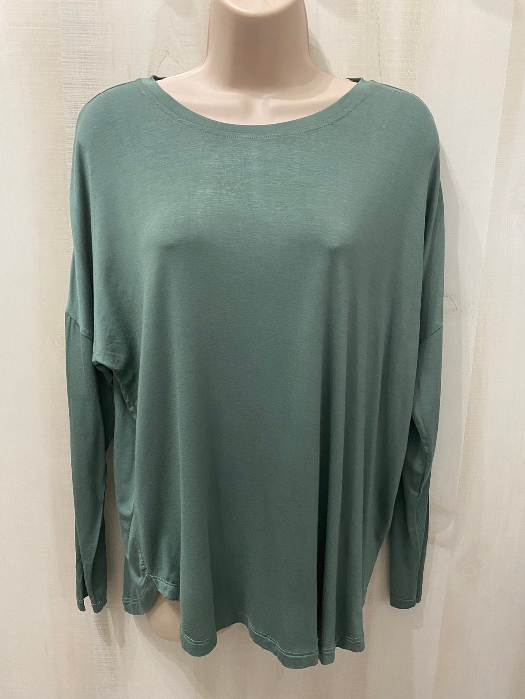 DOUBLE ZERO comfort tops