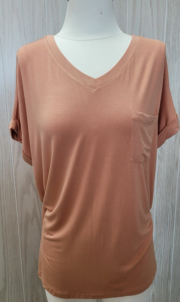 Rae Mode Super Soft V Neck w/ pocket tee