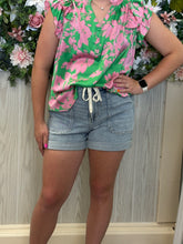 Load image into Gallery viewer, Judy Blue HW cuffed jogger short
