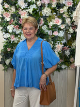Load image into Gallery viewer, Umgee Blue Bubble Sleeve Blouse
