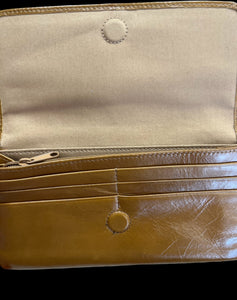 Hobo Rubie Crossbody