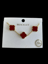 Load image into Gallery viewer, Clover Bracletts
